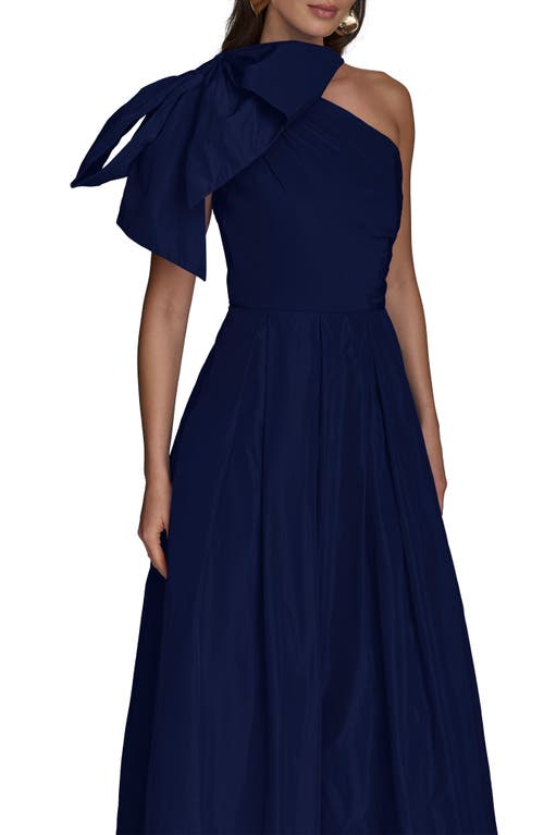 Donna Karan New York Bow One-shoulder Gown