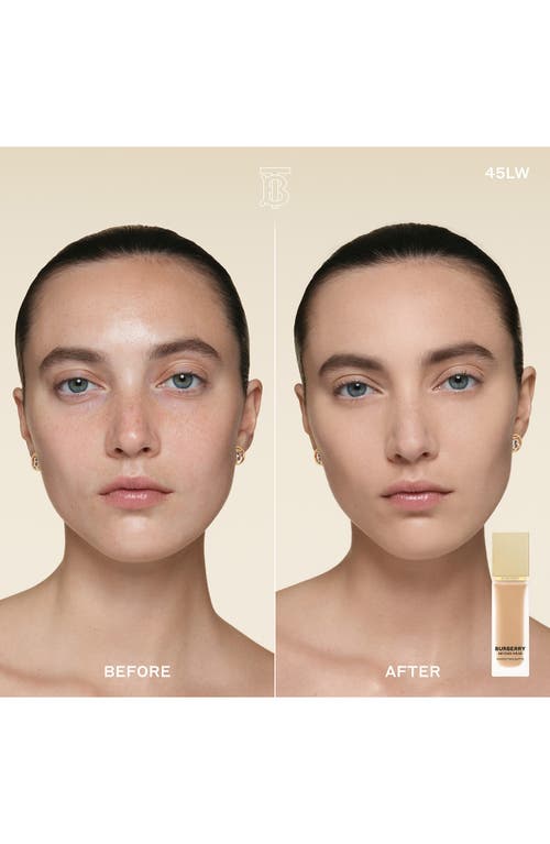 Burberry Beyond Wear Perfecting Matte Foundation In 45 Light Warm