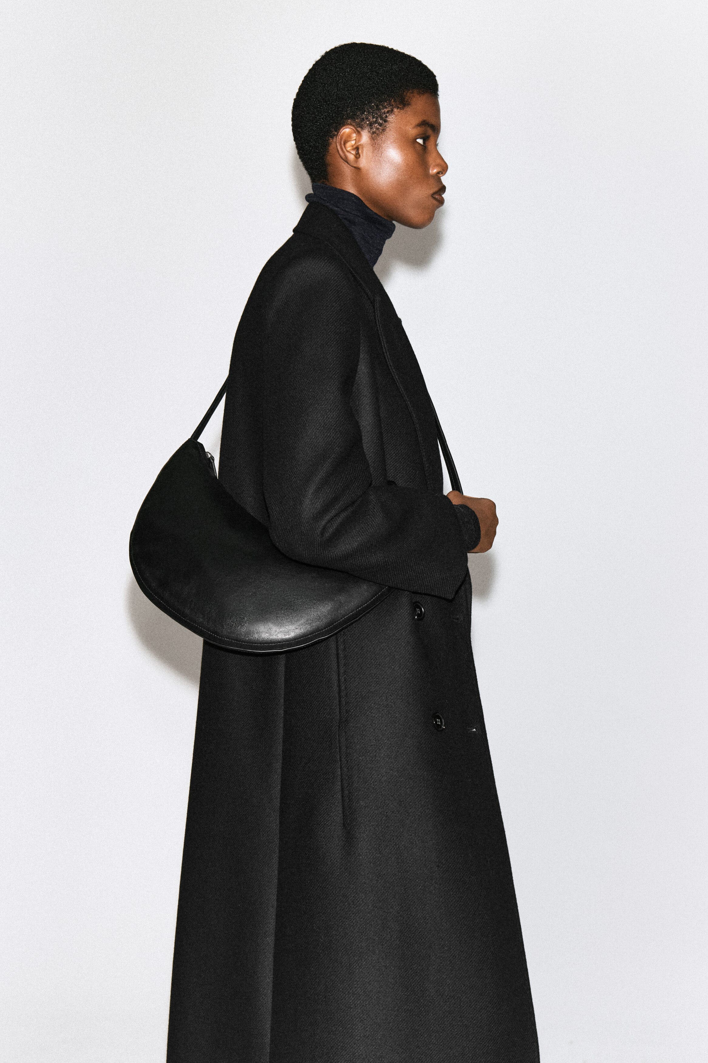 Curved Shoulder Bag - Leather, Alternate, color, BLACK