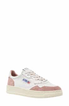 AUTRY Medalist Washed Low Top Sneaker