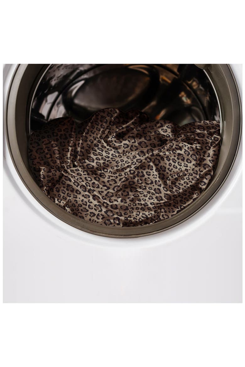 Set of 2 Elegance Leopard Pillowcases, Alternate, color, LEOPARD