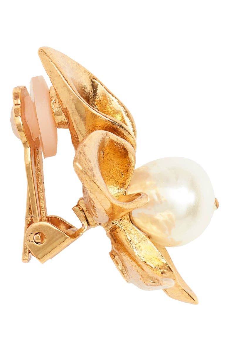 Oscar de la Renta Imitation Pearl Flower Earrings, Alternate, color,