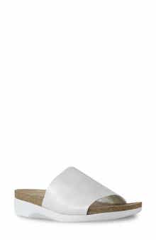 Munro Casita Slide Sandal