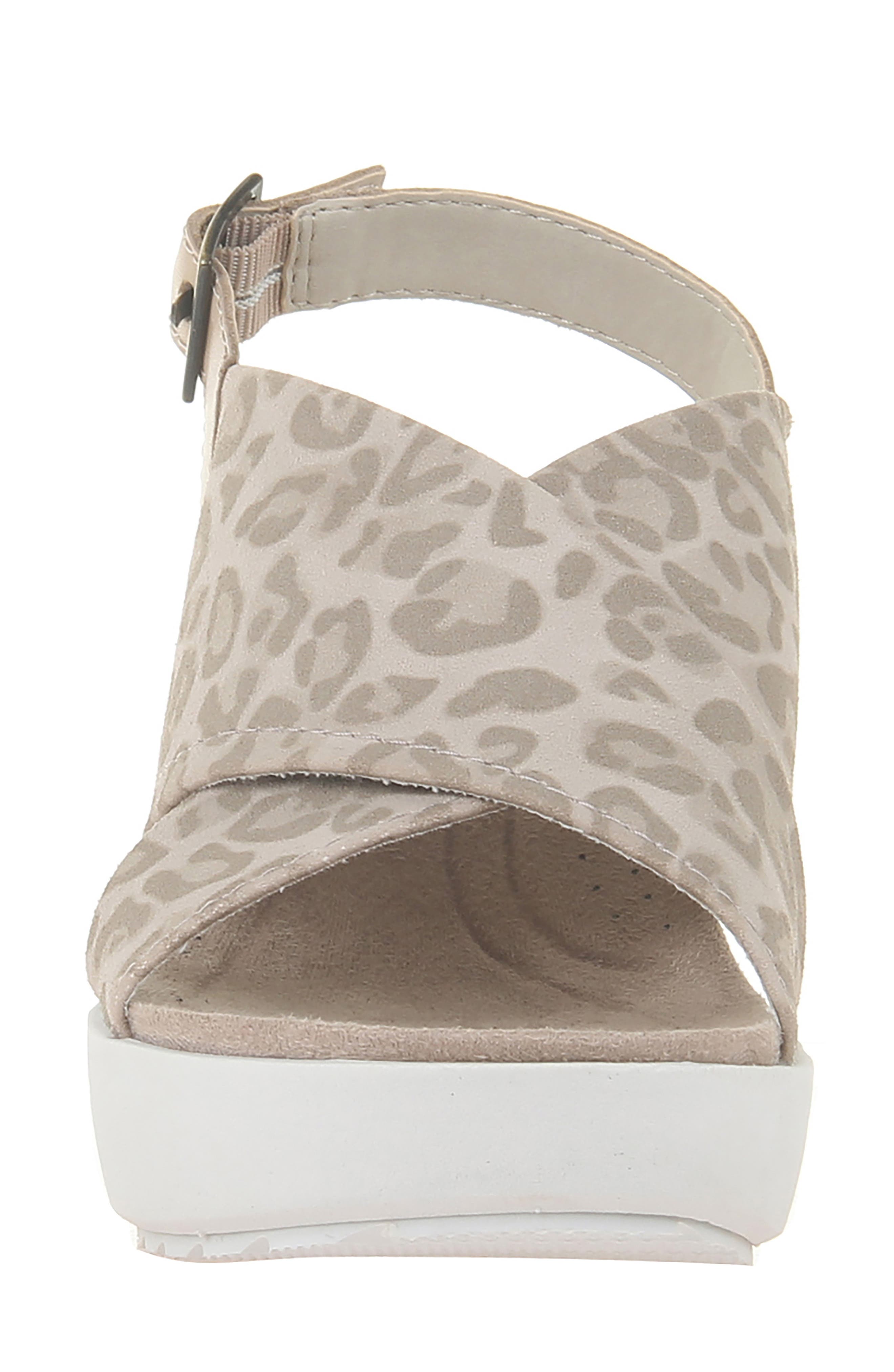 OTBT Yvonne Slingback Wedge Sandal, Alternate, color, 