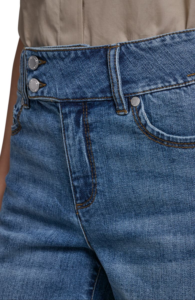 KARL LAGERFELD PARIS Scalloped Hem Crop Jeans, Alternate, color, 