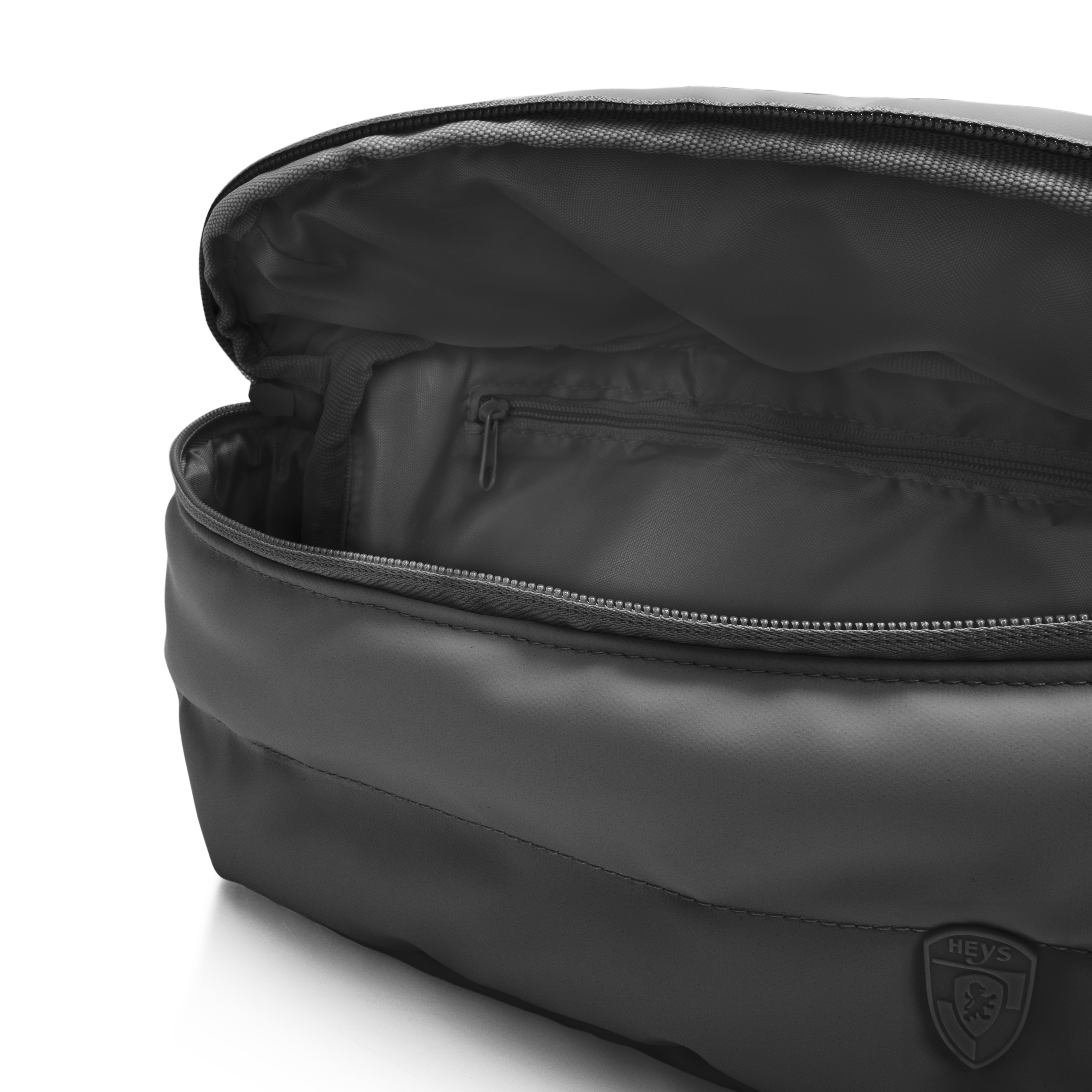 Heys The Puffer Waist Bag, Alternate, color, Black