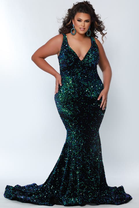 V-Neck Mermaid Plus Size Evening Gown