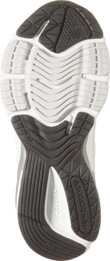 Kids' 990v6 Sneaker