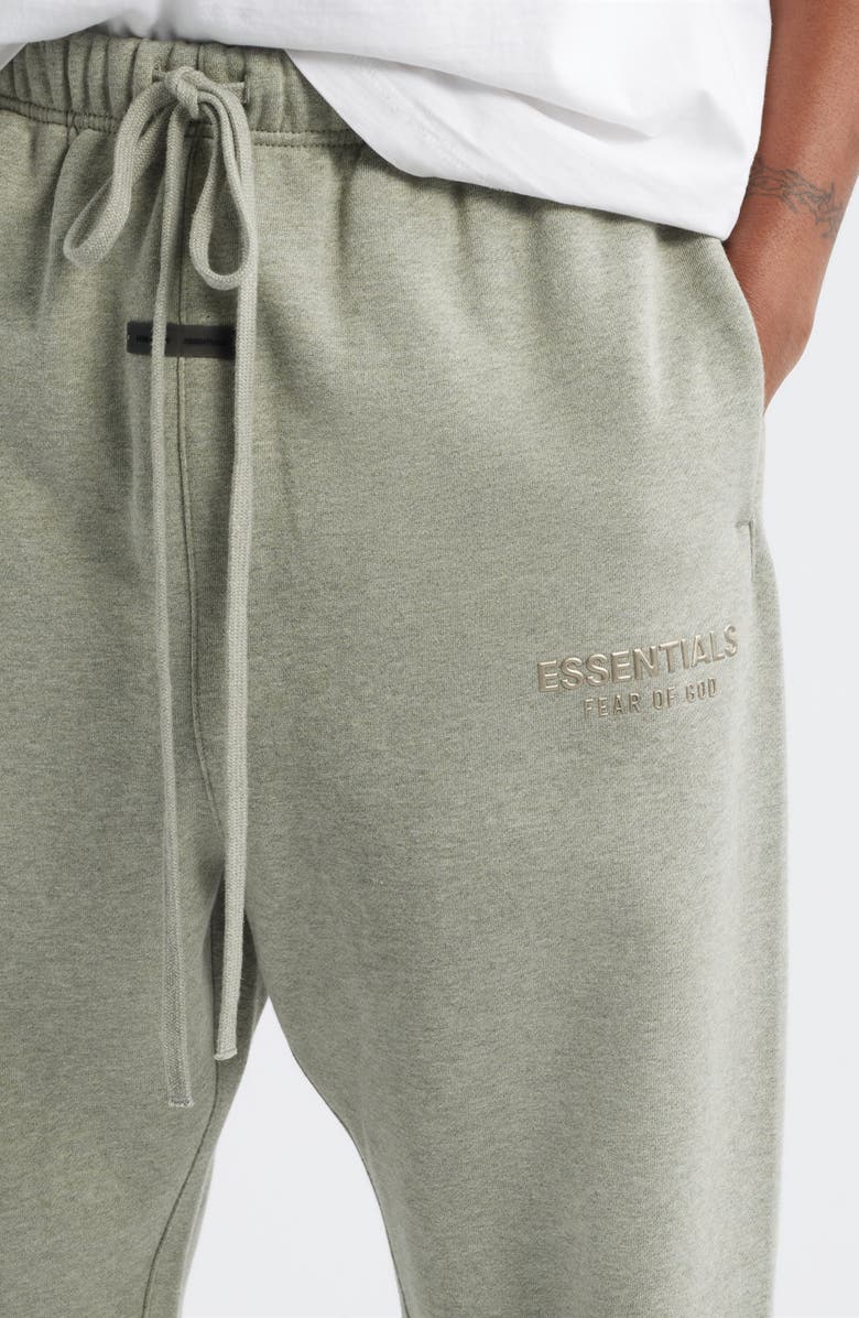 Fear of God Essentials Relaxed Fleece Sweatpants, Alternate, color, Concrete Heather