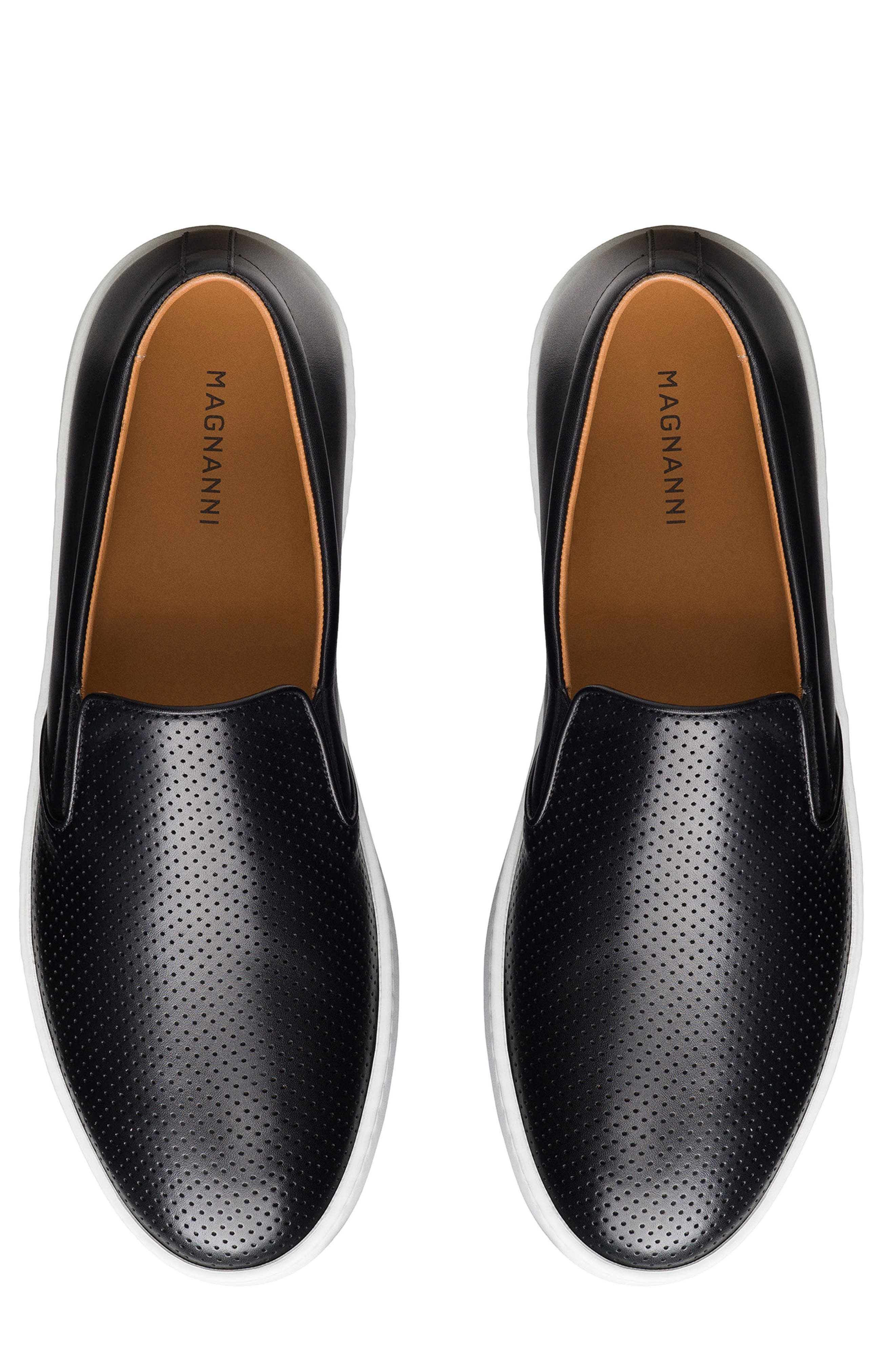 Magnanni Costa Slip-On Sneaker, Alternate, color, Black