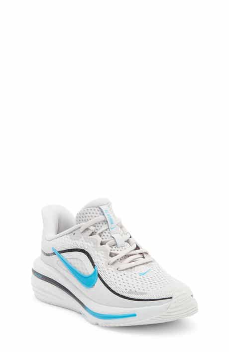 Kids' Winflo 12 Running Shoe