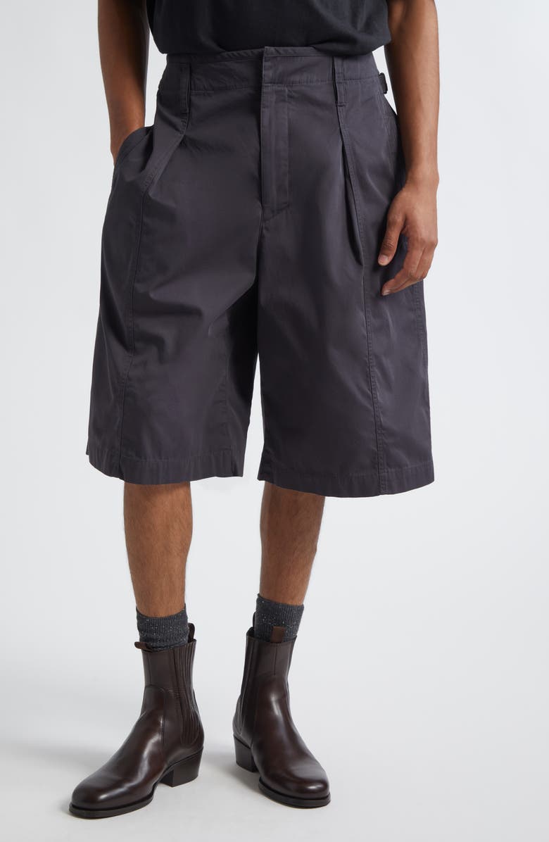 Lemaire Maxi Pleated Bermuda Shorts, Main, color, Charcoal