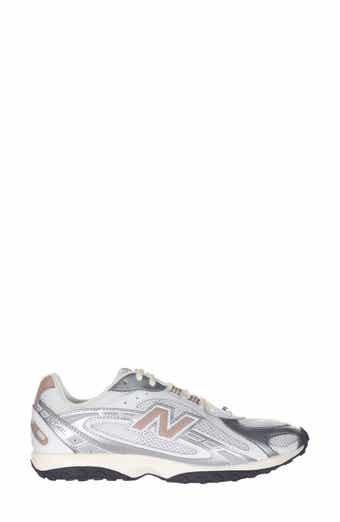 Gender Inclusive 204L Sneaker