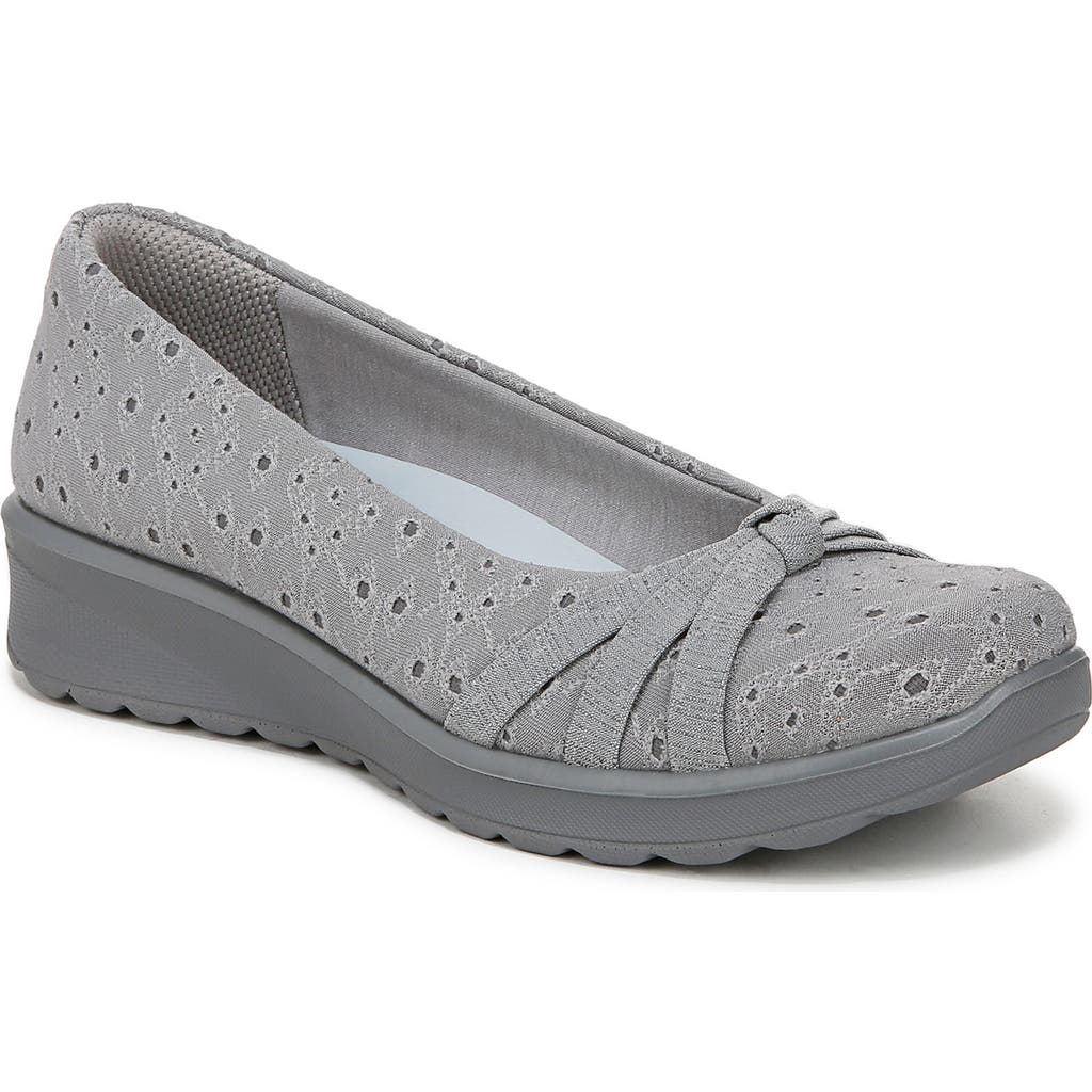 Bzees Gem 2 Ballet Flat In Grey Floral
