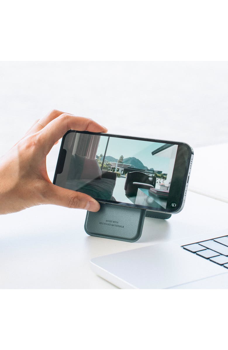 Native Union Active Wallet Stand Magnetic, Alternate, color, Black