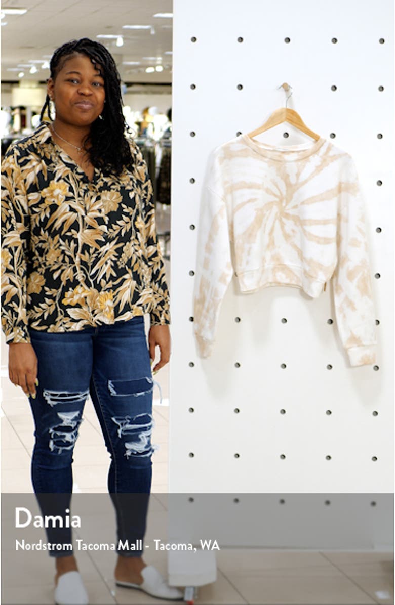 Hunter Crop Sweatshirt, sales video thumbnail