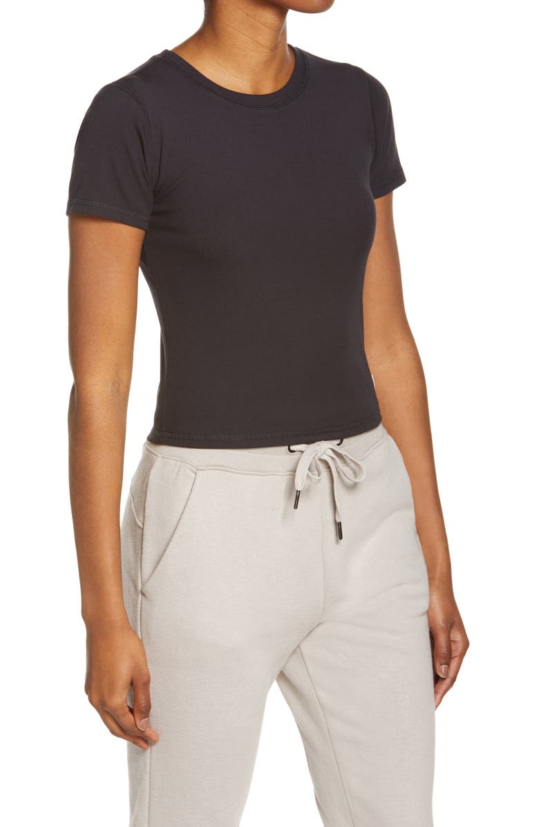 Vuori Pose Fitted Tee, Alternate, color, Black