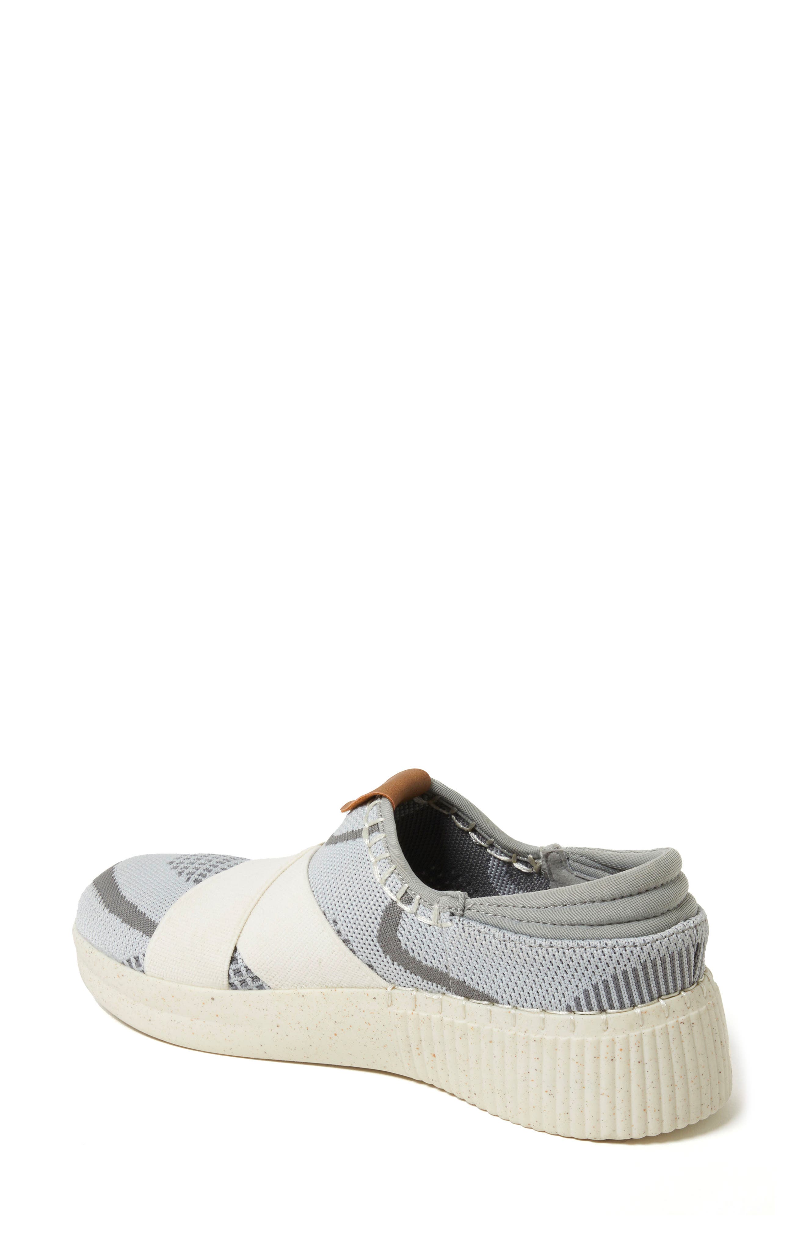 DEARFOAMS Livie Cross Strap Knit Slip-On Sneaker, Alternate, color, Light Grey