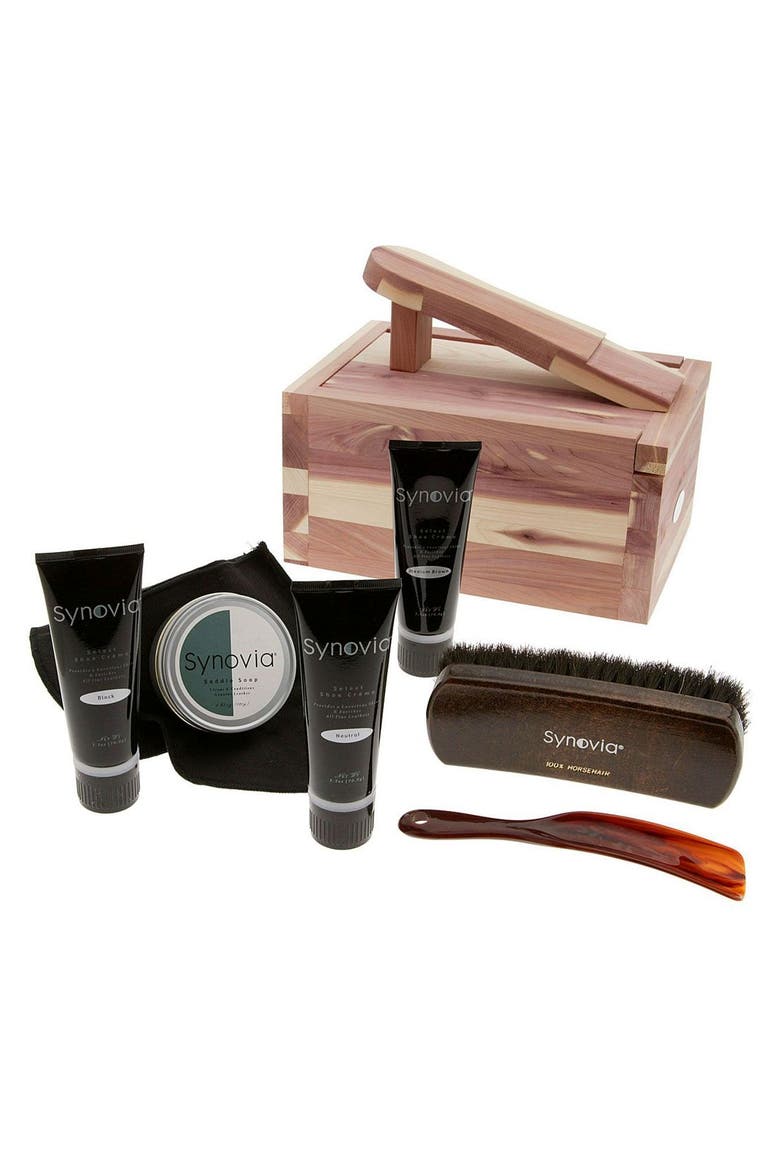 Synovia Cedar Shoe Valet, Alternate, color, CEDAR