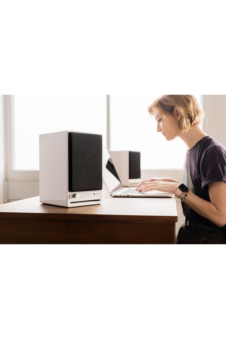 HD4 Next Gen Home Music System w/ Bluetooth aptX Adaptive, Alternate, color, White