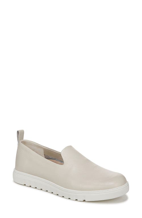 Vionic Uptown Villa Slip-on Sneaker In Cream