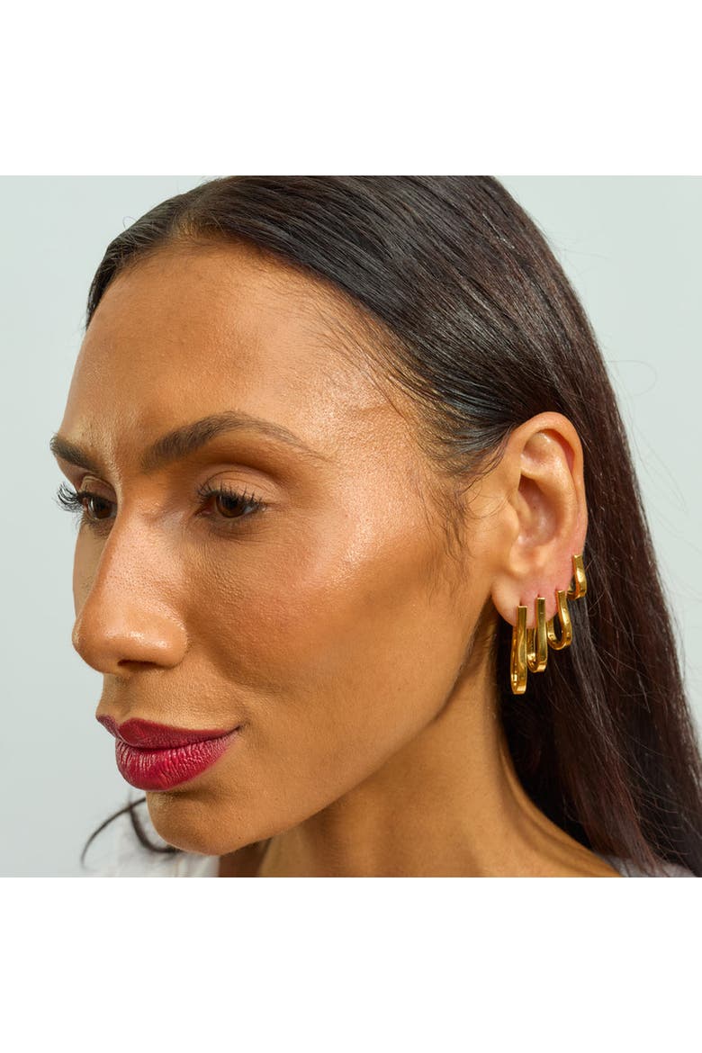 Petal Hoops, Alternate, color, Gold