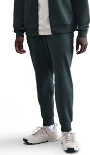 Nike Primary Dri-FIT Joggers