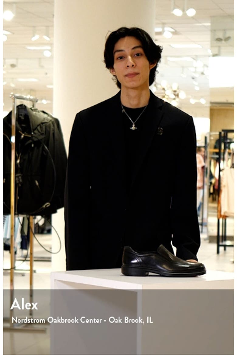Helsinki 2.0 Apron Toe Leather Slip-On video