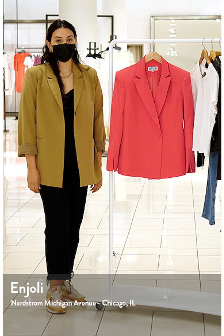 Alice Split Cuff Blazer video