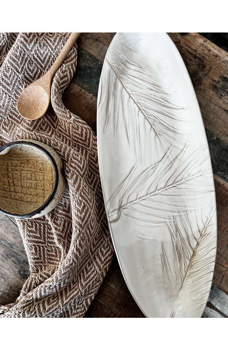 Gina de Santis Ceramics Sandalwood Fern Oval Platter, Alternate, color, Sand