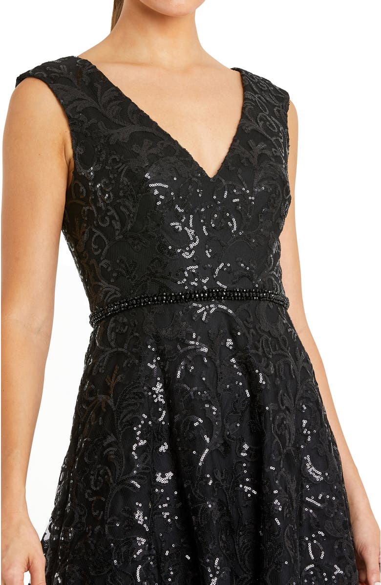 Mac Duggal Baroque Sequined V Neck Cap Sleeve Dress, Alternate, color, Black