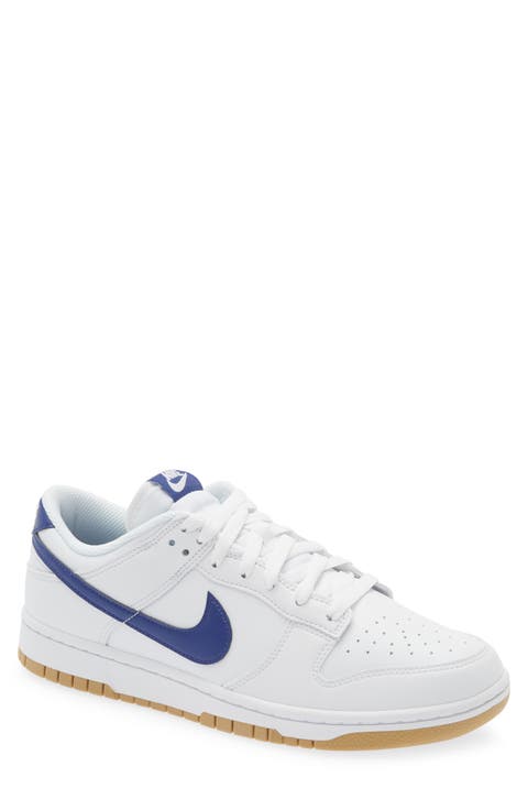 Dunk Low Basketball Sneaker