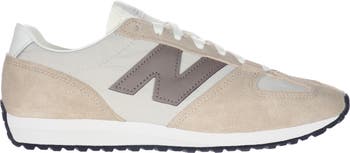Gender Neutral 471 Sneaker