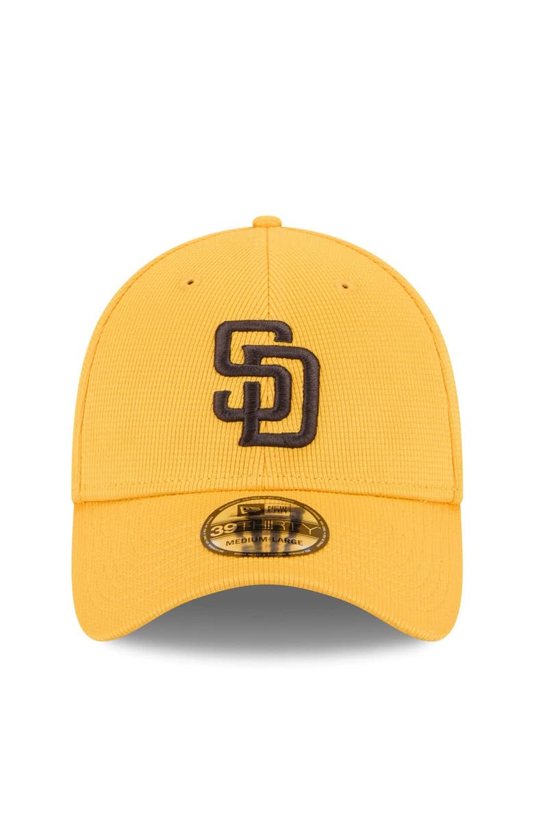 New Era Men's New Era Gold San Diego Padres 2025 Spring Training 39THIRTY Flex Hat, Alternate, color,
