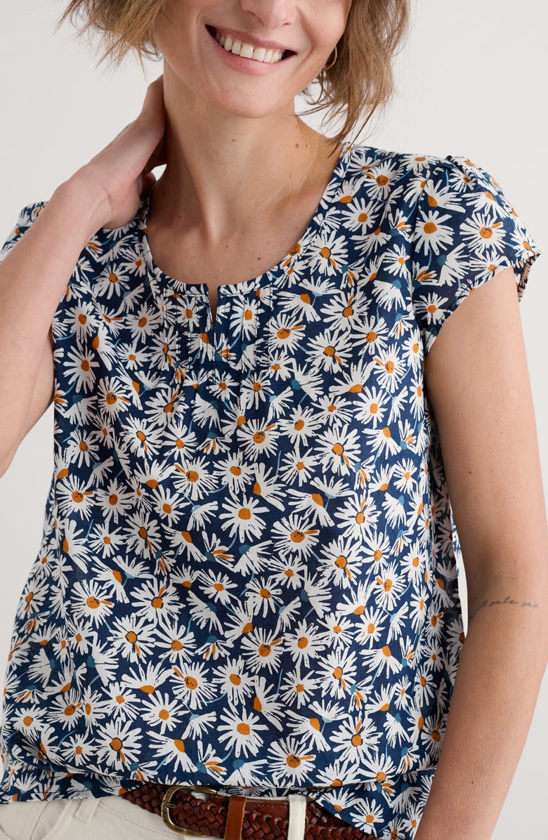 Seasalt Cornwall Garden Gate Daisy Print Organic Cotton Voile Top, Alternate, color, Scatter Daisy Maritime