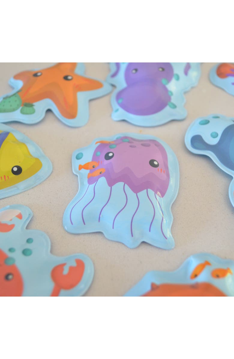 Buddy & Barney Bath Time Fishing Fun, Color Changing Animal Sticker Kids 12mo+, Alternate, color, Multicolored