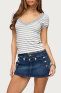 EDIKTED Antonela Stripe V-Neck T-Shirt