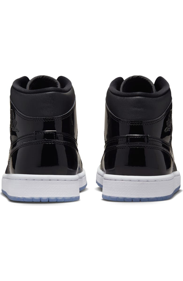 Jordan Air Jordan 1 Mid SE Basketball Sneaker, Alternate, color,