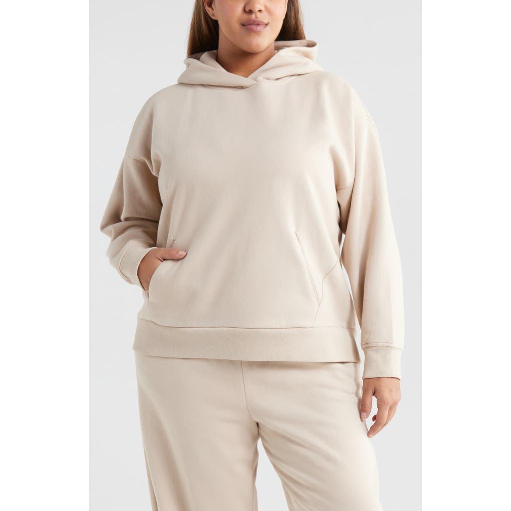 Zella Cloud Fleece Hoodie In Tan Oxford