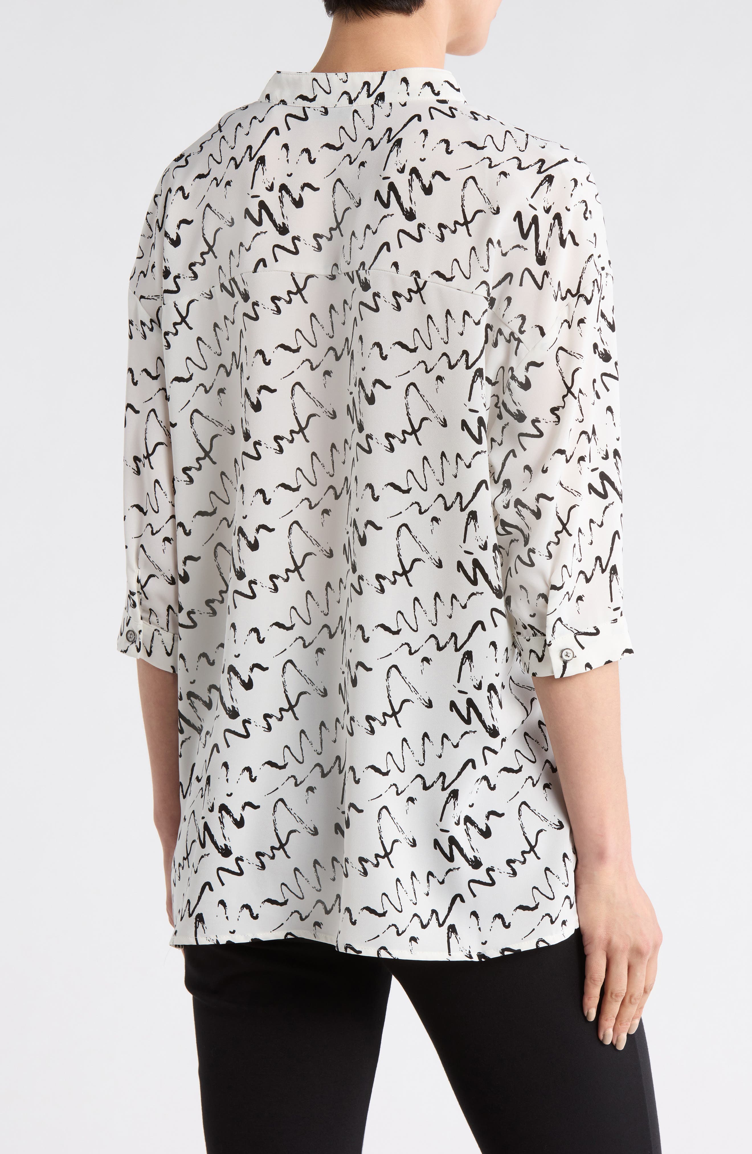 V-Neck Untuck Top - image 4