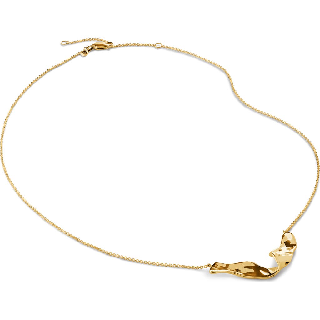 Monica Vinader The Wave Pendant Necklace In Gold