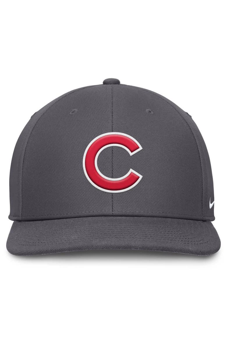 Nike Men's Nike Gray Chicago Cubs Pro Performance Snapback Hat, Alternate, color, Gray