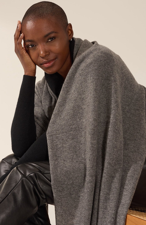 Italic Amara Cashmere Wrap In Heather Grey