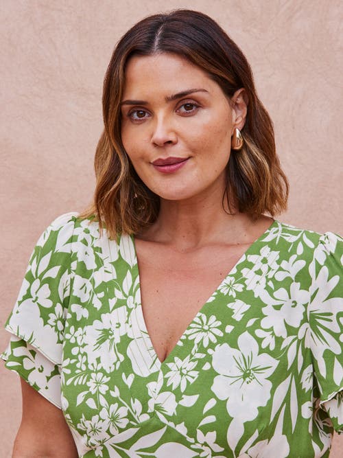 Live Unlimited Floral Flutter Sleeve Dress In Multi