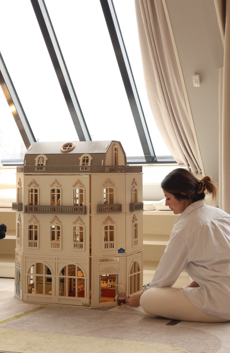 Little Forest Animals House of Paris Luxury Dollhouse, Alternate, color, 3 Led / With Bellevue Family