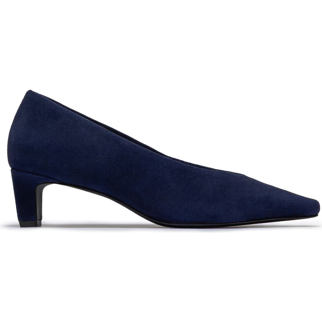 Bernardo Footwear Chiara Kitten Heel Pump In Dark Navy