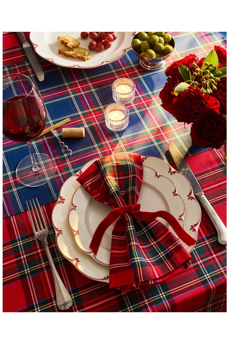 Imperial Tartan Plaid Set of 4 Napkins, Alternate, color, RED