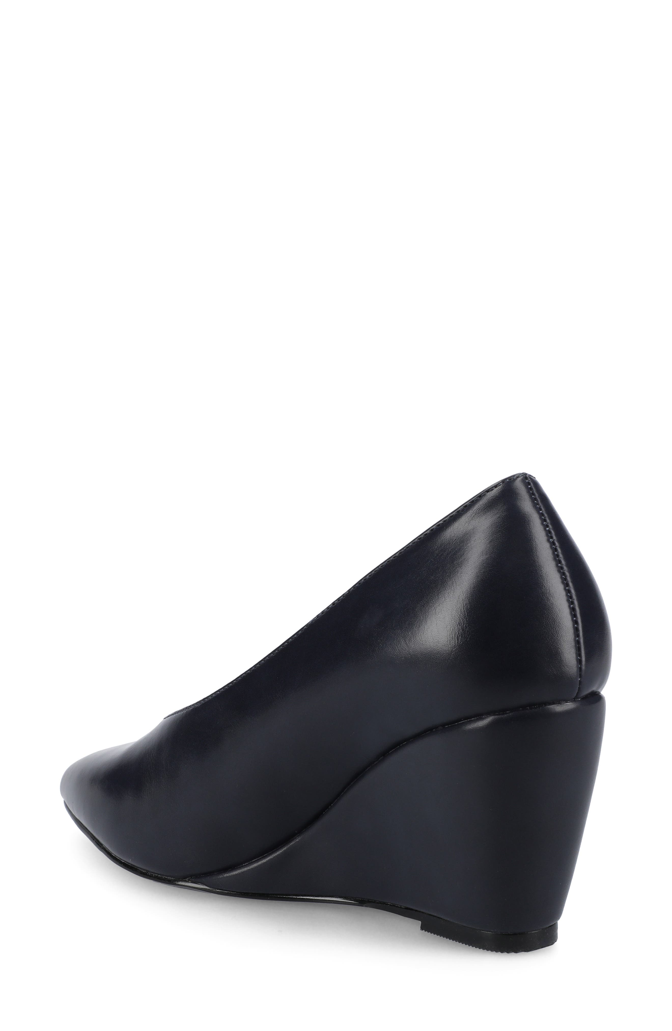 Danika Pointed Toe Pump, Alternate, color, NAVY