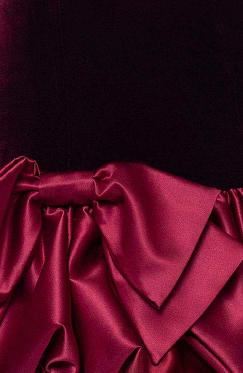 Blondie Nites Mixed Media Bubble Hem Cocktail Minidress, Alternate, color, Wine