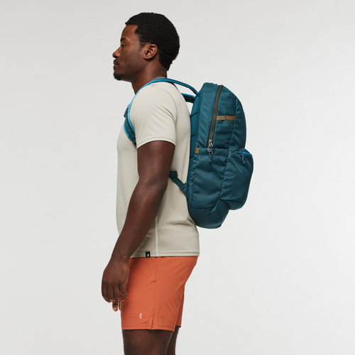 Cotopaxi Chiquillo 26l Daypack In Black